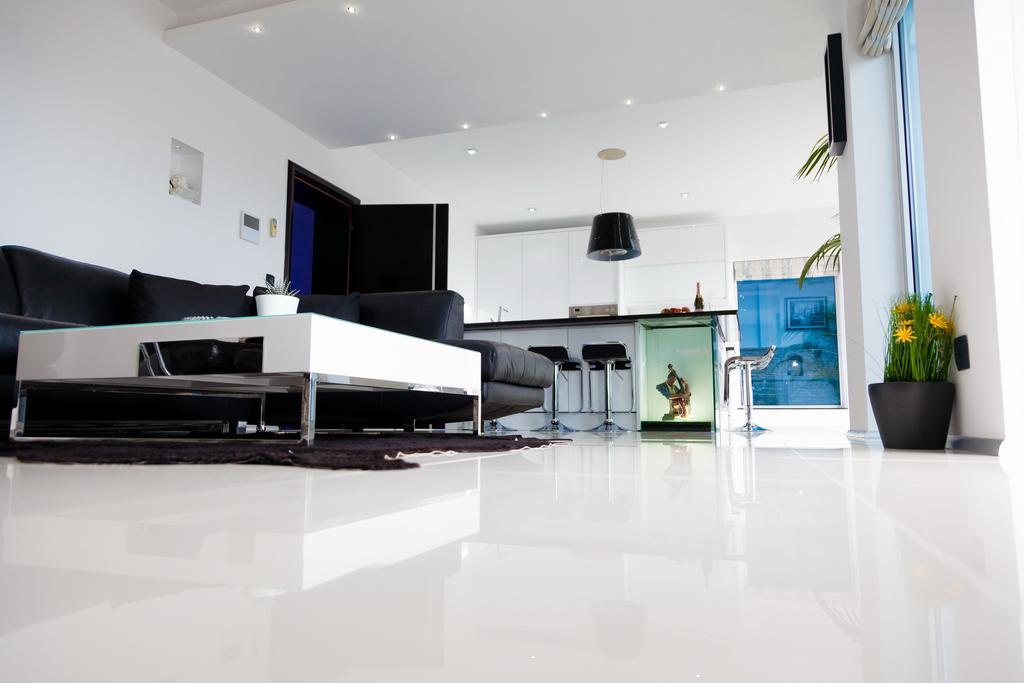 Hotel Senator Ulcinj Bilik gambar